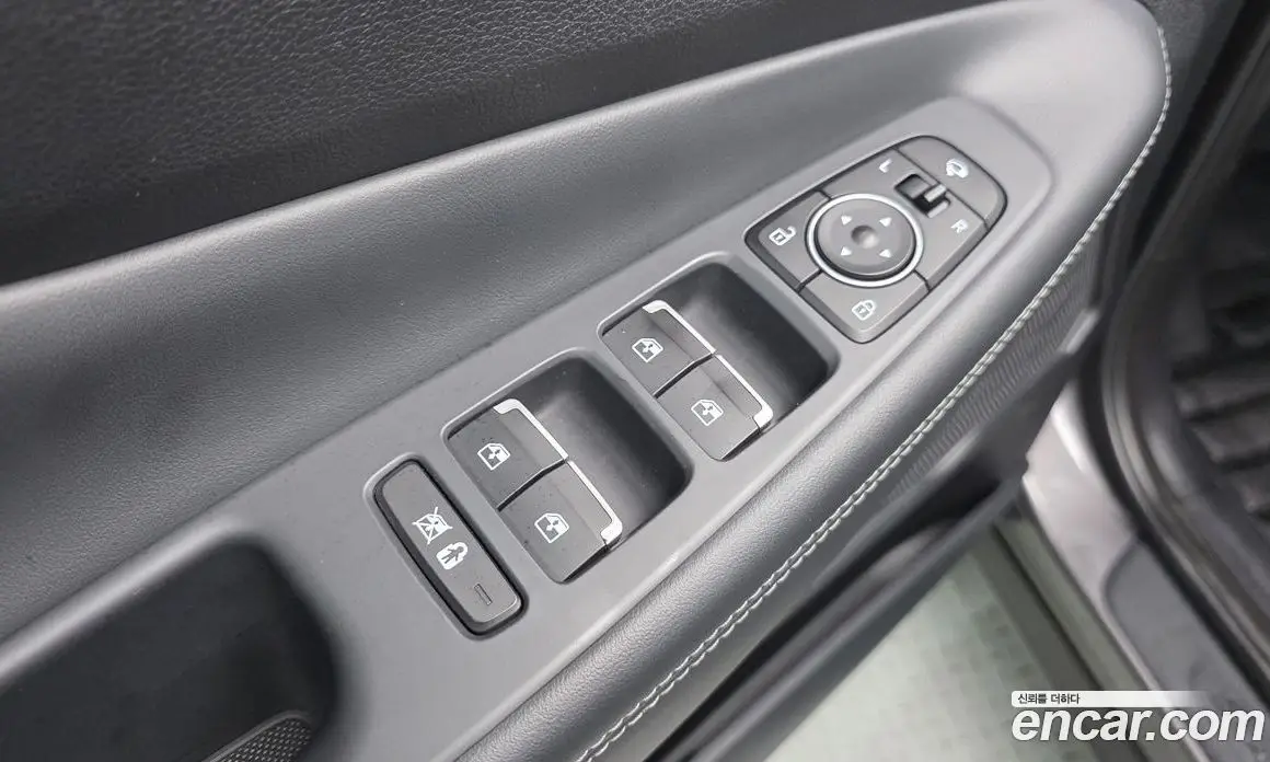 Hyundai Santa Fe 2019 2.0 автомат (гидро), фото 18