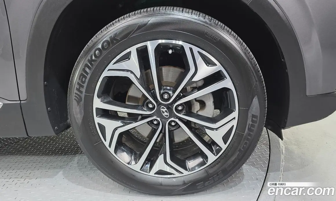 Hyundai Santa Fe 2019 2.0 автомат (гидро), фото 7