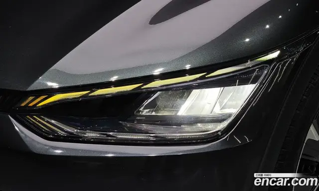 Kia EV6 2022 0.1 автомат (гидро), миниатюра 8