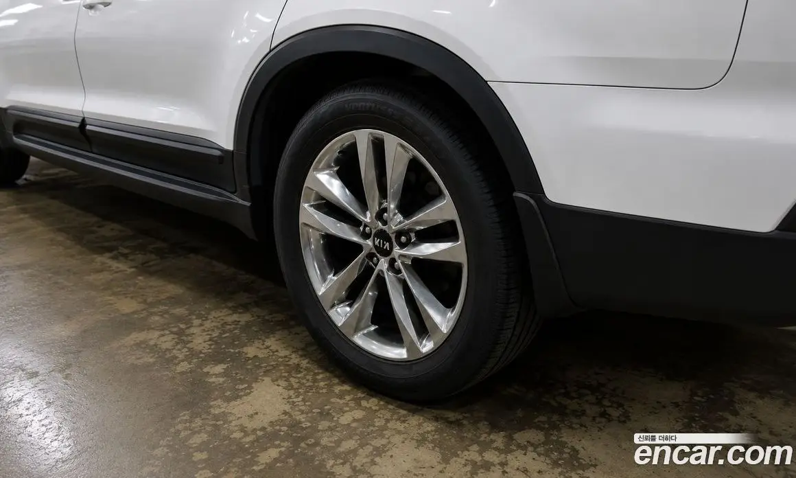 Kia Sorento 2013 2.0 автомат (гидро), фото 4 Kia Sorento 2013 2.0 автомат (гидро), фото 4