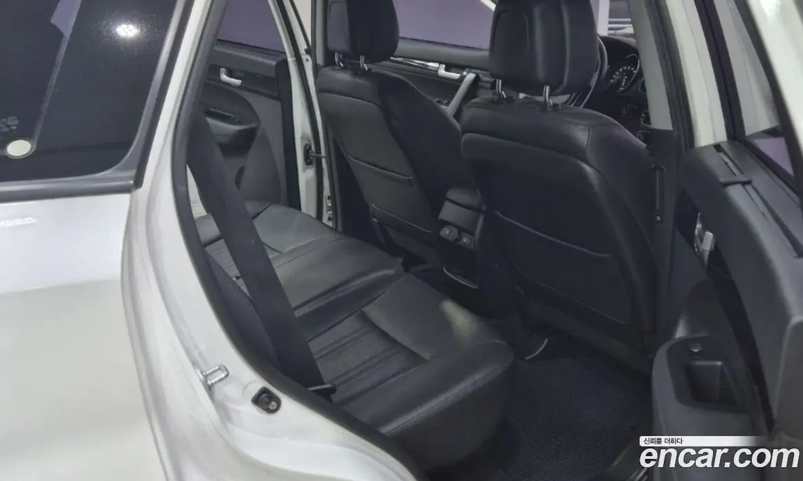 Kia Sorento 2013 2.0 автомат (гидро), фото 8 Kia Sorento 2013 2.0 автомат (гидро), фото 8