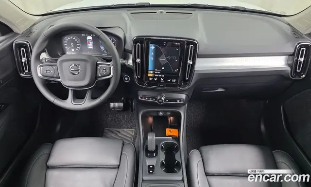 Volvo XC40 2021 2.0 автомат (гидро), миниатюра 9
