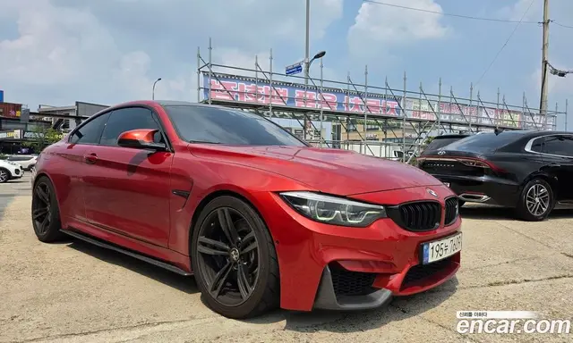 BMW M4, 2018, 115 906 км