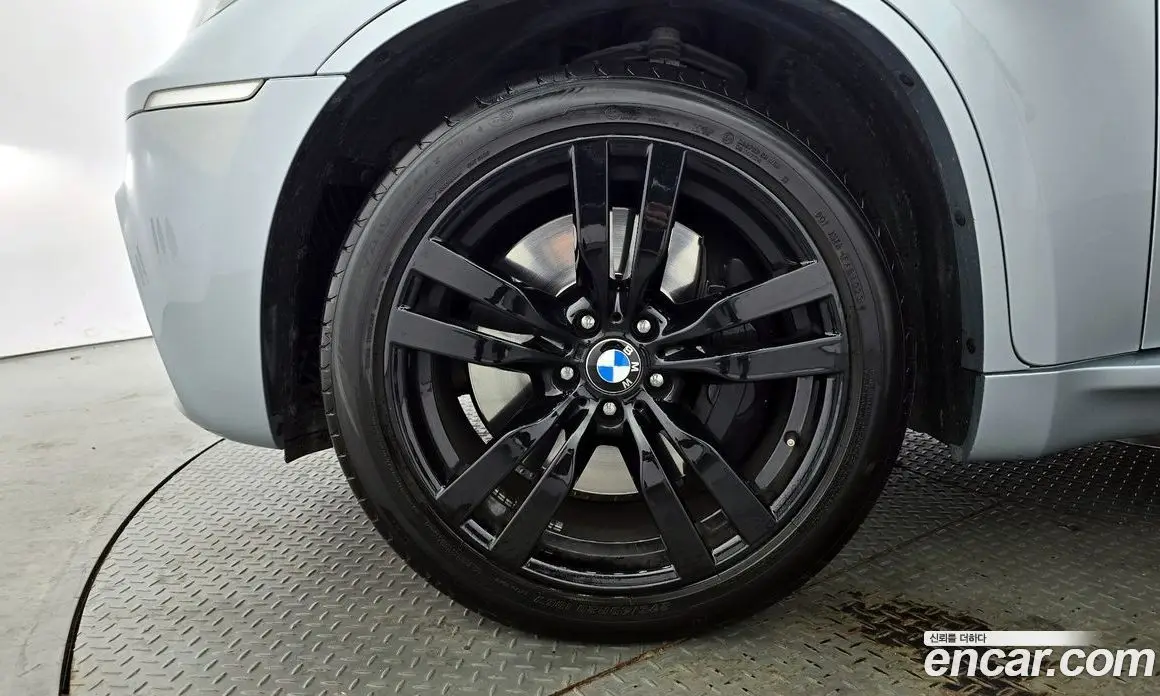 BMW X6M 2010 4.4 АКПП, фото 5