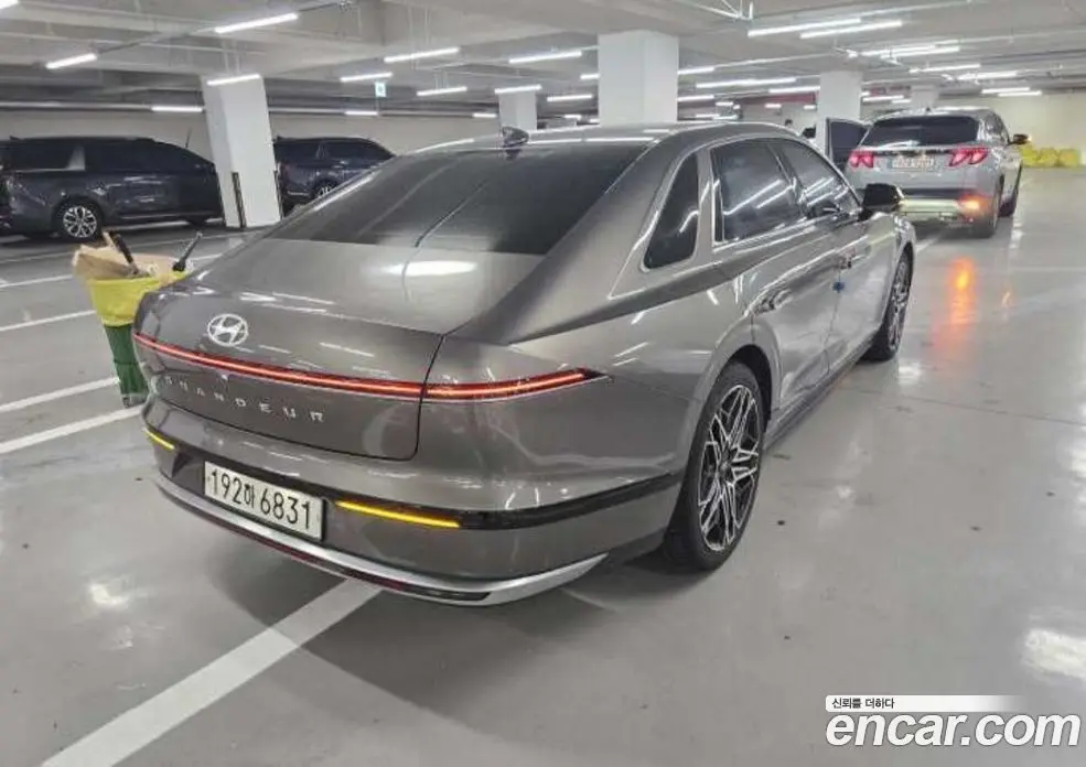 Hyundai Grandeur 2023 1.6 автомат (гидро), фото 6