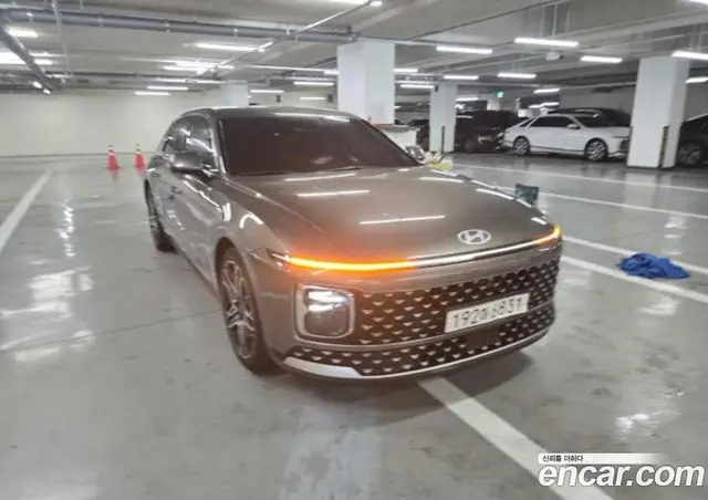 Hyundai Grandeur 2023 1.6 автомат (гидро), миниатюра 8
