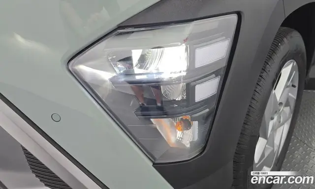 Hyundai Kona 2024 1.6 автомат (гидро), миниатюра 8