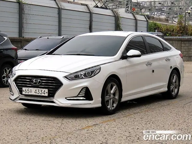 Hyundai Sonata 2017 2.0 автомат (гидро), миниатюра 2