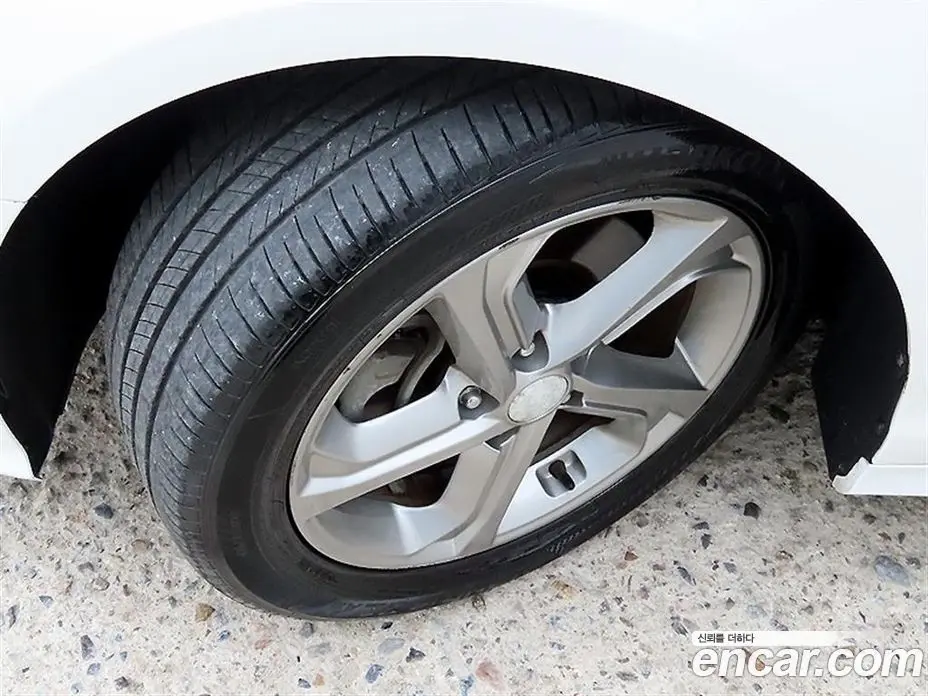 Hyundai Sonata 2017 2.0 автомат (гидро), фото 19