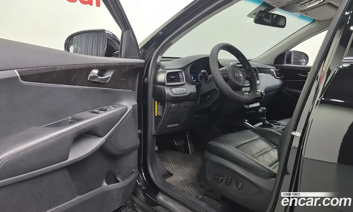 Kia Sorento 2017 2.0 автомат (гидро), фото 16