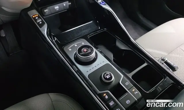 Kia Sorento 2023 1.6 автомат (гидро), миниатюра 12
