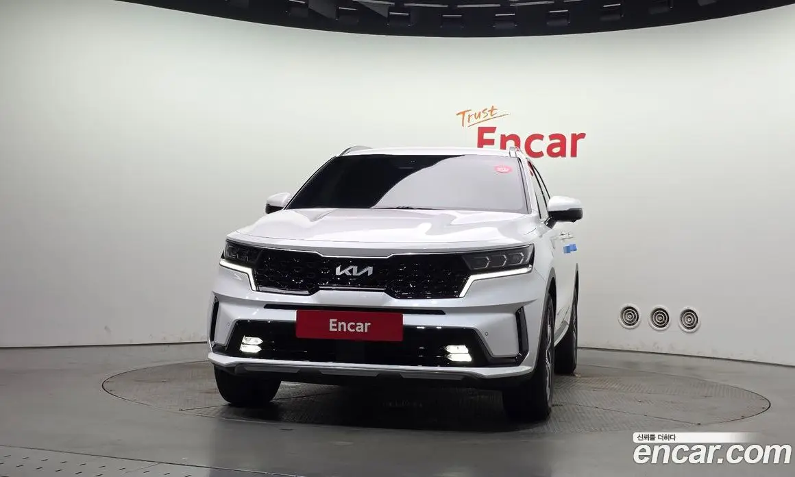 Kia Sorento 2023 1.6 автомат (гидро), фото 3