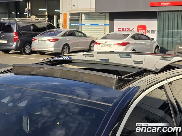 Mercedes-Benz E-Class 2016 1.9 автомат (гидро), миниатюра 11