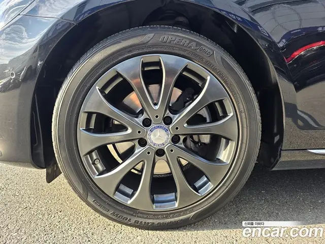 Mercedes-Benz E-Class 2016 1.9 автомат (гидро), миниатюра 5