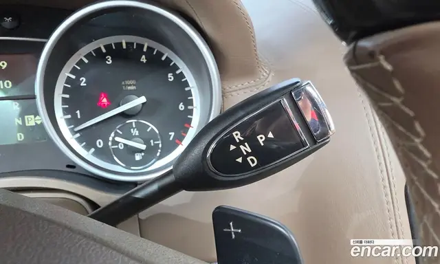 Mercedes-Benz GL-Class 2012 5.5 АКПП, миниатюра 9 Mercedes-Benz GL-Class 2012 5.5 АКПП, миниатюра 9