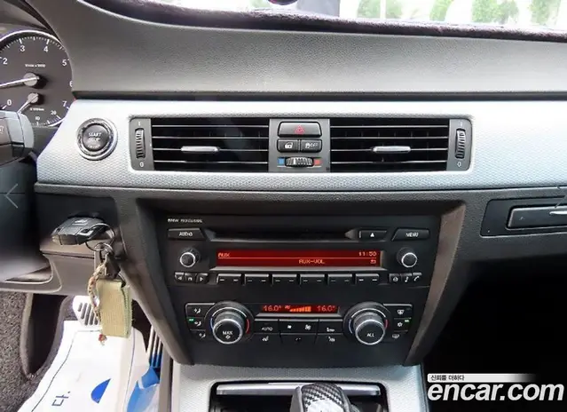 BMW 3 серия 2011 2.0 автомат (гидро), миниатюра 12