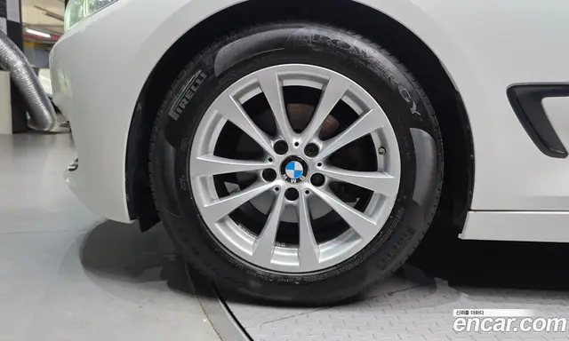 BMW 3 серия 2015 2.0 автомат (гидро), миниатюра 5 BMW 3 серия 2015 2.0 автомат (гидро), миниатюра 5