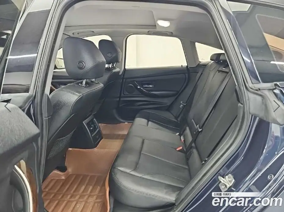 BMW 3 серия 2015 2.0 автомат (гидро), фото 12