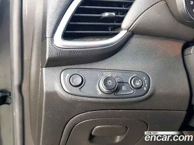 Chevrolet Trax 2017 1.6 автомат (гидро), миниатюра 11