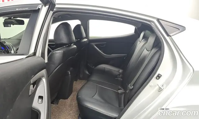 Hyundai Avante 2010 1.6 автомат (гидро), миниатюра 12