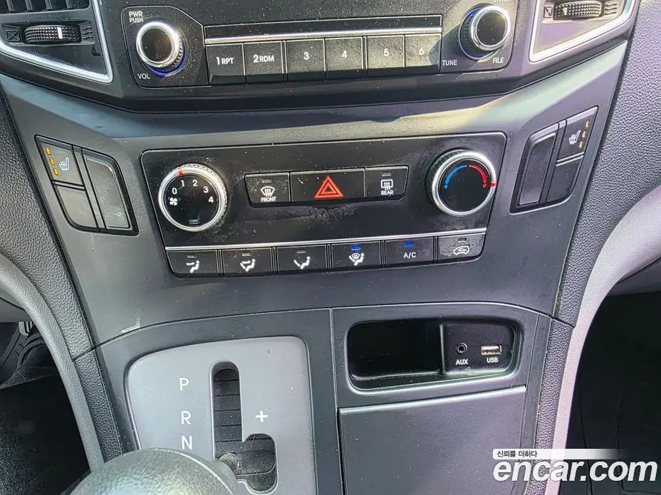 Hyundai Starex 2016 2.5 автомат (гидро), фото 13
