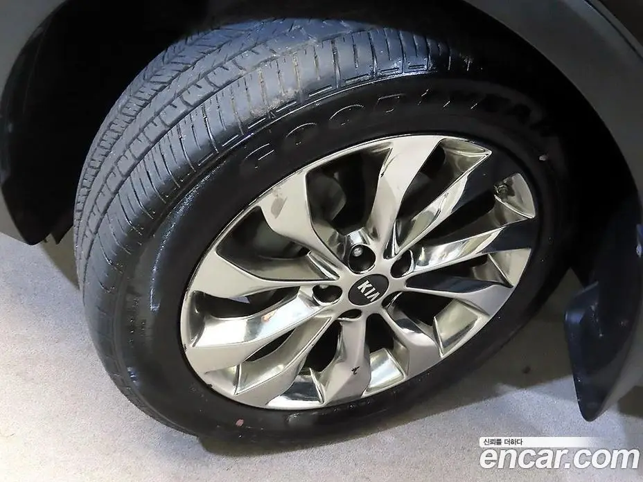 Kia Sorento 2018 2.2 автомат (гидро), фото 19 Kia Sorento 2018 2.2 автомат (гидро), фото 19