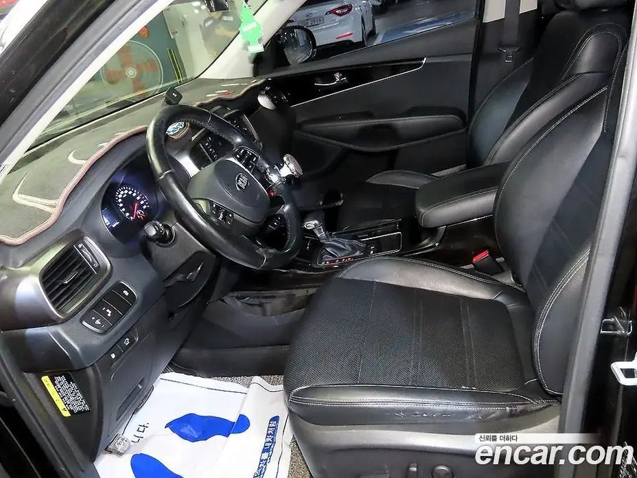 Kia Sorento 2018 2.2 автомат (гидро), фото 6 Kia Sorento 2018 2.2 автомат (гидро), фото 6