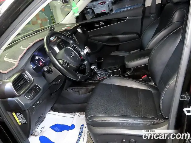 Kia Sorento 2018 2.2 автомат (гидро), миниатюра 6 Kia Sorento 2018 2.2 автомат (гидро), миниатюра 6