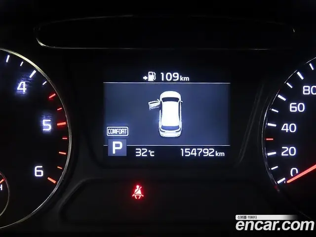 Kia Sorento 2018 2.2 автомат (гидро), миниатюра 9 Kia Sorento 2018 2.2 автомат (гидро), миниатюра 9
