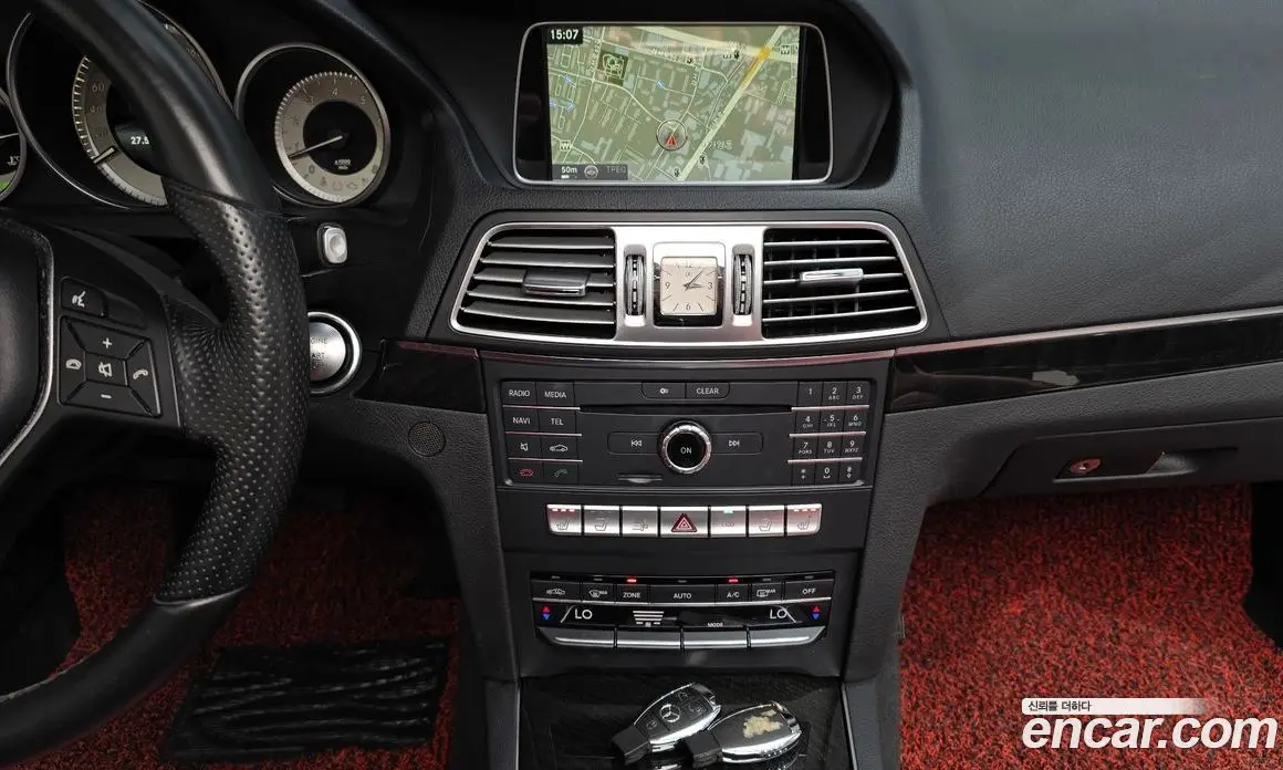Mercedes-Benz E-Class 2015 2.0 автомат (гидро), фото 16