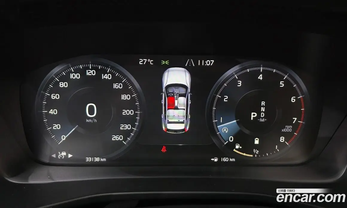Volvo XC40 2021 2.0 автомат (гидро), фото 11