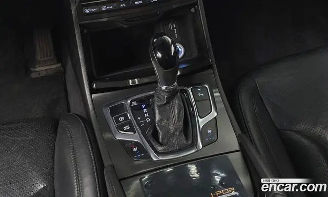 Hyundai Grandeur 2014 2.2 автомат (гидро), миниатюра 12