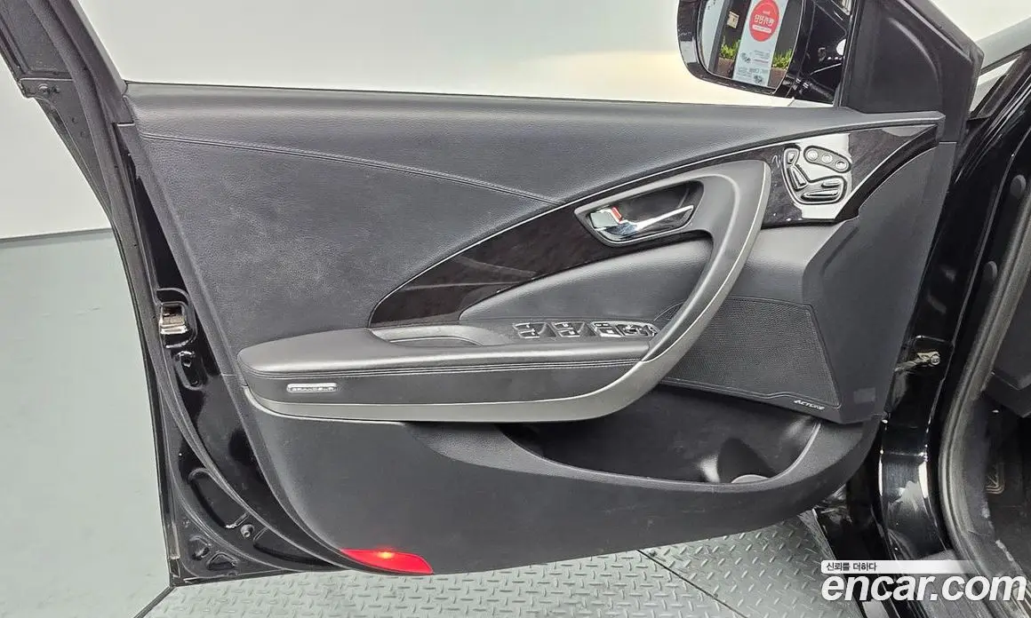 Hyundai Grandeur 2014 2.2 автомат (гидро), фото 14
