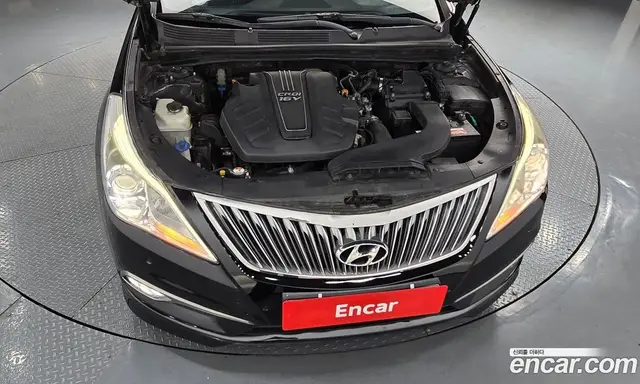 Hyundai Grandeur 2014 2.2 автомат (гидро), миниатюра 6