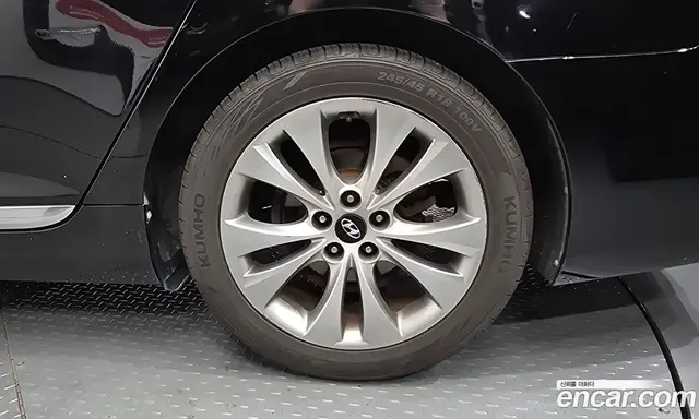 Hyundai Grandeur 2014 2.2 автомат (гидро), миниатюра 7