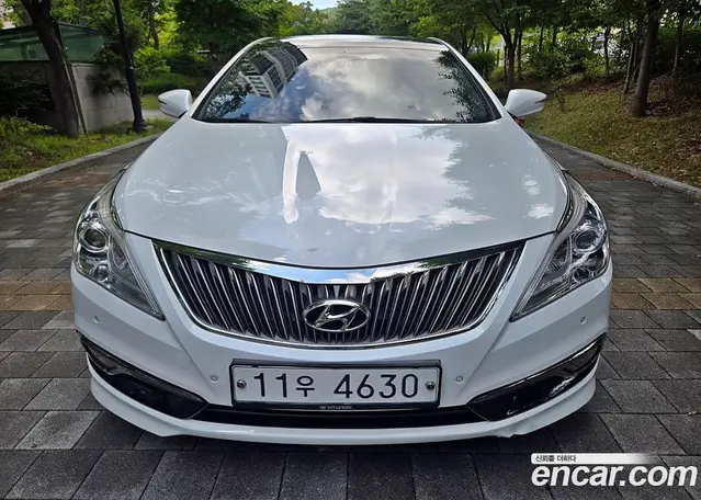 Hyundai Grandeur, 2015, 221 183 км