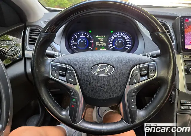 Hyundai Grandeur 2015 2.2 автомат (гидро), миниатюра 11