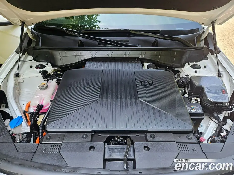Hyundai Kona 2025 0.2 автомат (гидро), фото 12