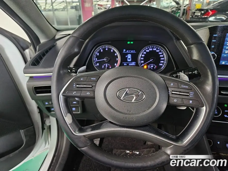 Hyundai Sonata 2019 2.0 автомат (гидро), фото 14