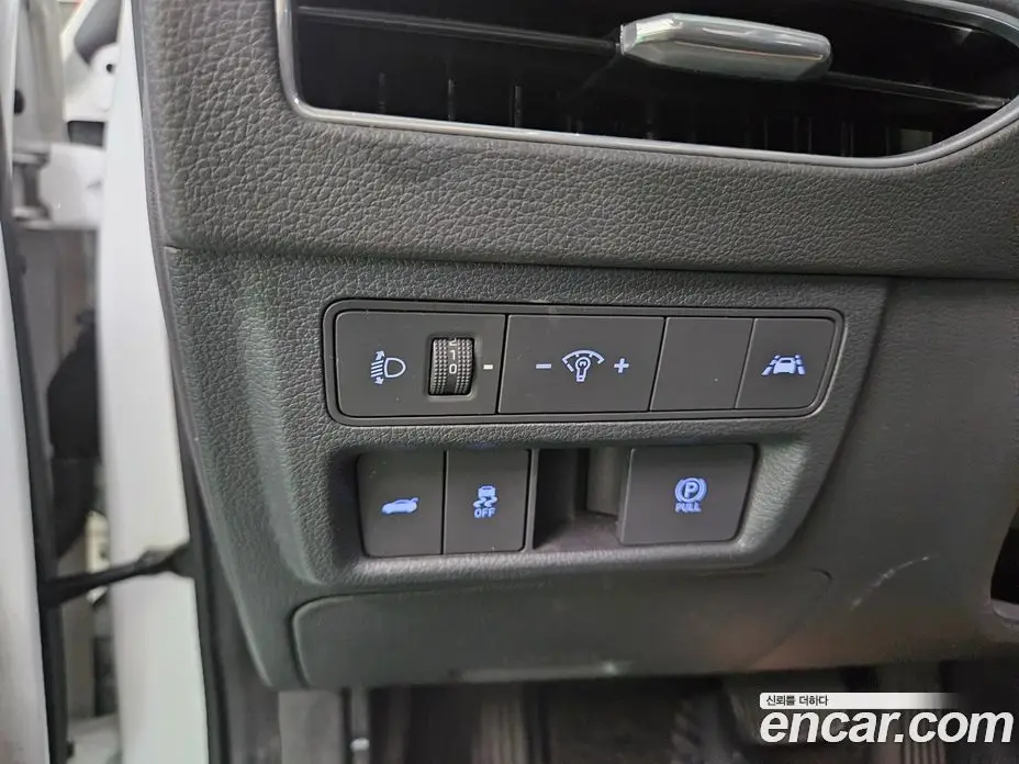 Hyundai Sonata 2019 2.0 автомат (гидро), фото 15