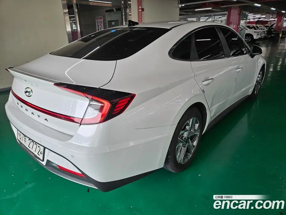 Hyundai Sonata 2019 2.0 автомат (гидро), фото 4