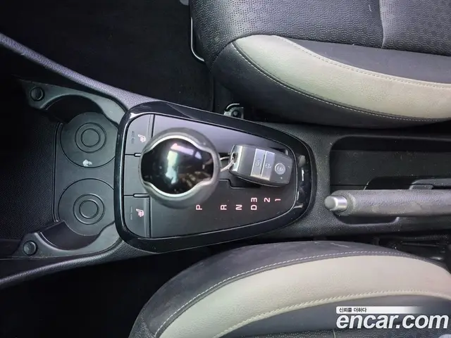Kia Morning 2017 1.0 автомат (гидро), миниатюра 9