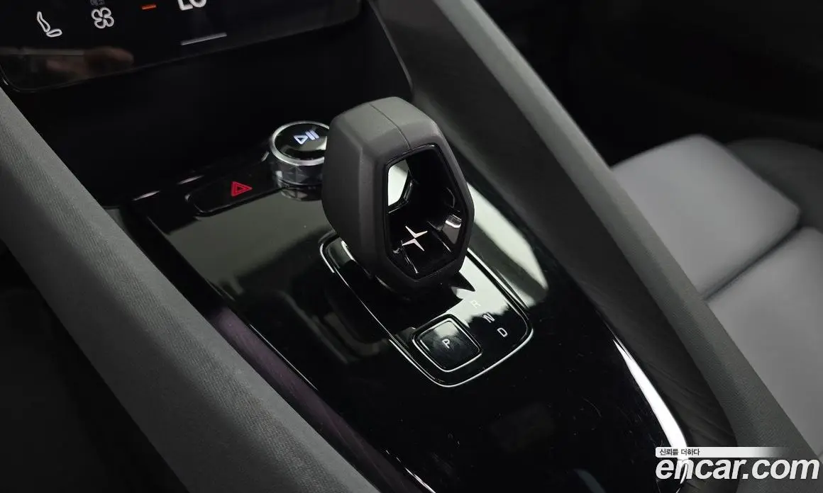 Polestar Polestar 2 2022 0.2 автомат (гидро), фото 12 Polestar Polestar 2 2022 0.2 автомат (гидро), фото 12