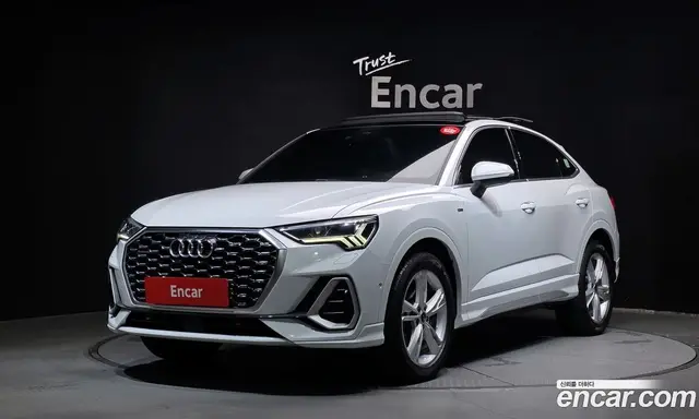 Audi Q3, 2023, 27 839 км