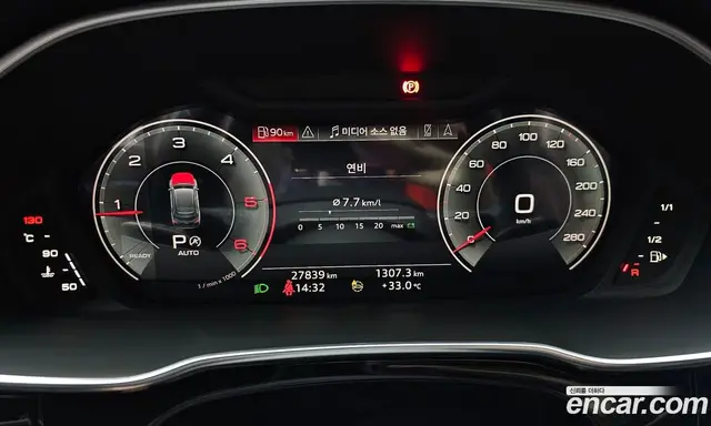Audi Q3 2023 2.0 автомат (гидро), миниатюра 11