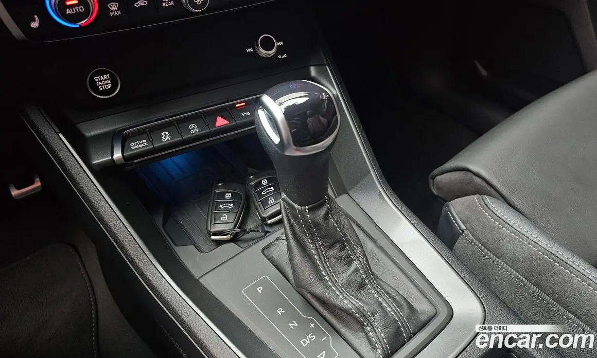 Audi Q3 2023 2.0 автомат (гидро), фото 12
