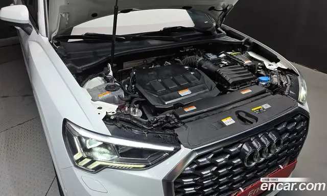 Audi Q3 2023 2.0 автомат (гидро), миниатюра 6