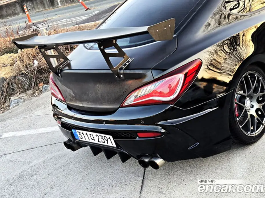 Hyundai Genesis 2009 3.8 автомат (гидро), фото 17