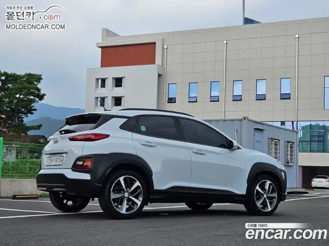 Hyundai Kona 2018 1.6 автомат (гидро), миниатюра 2