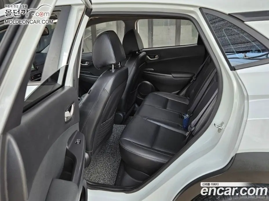 Hyundai Kona 2018 1.6 автомат (гидро), фото 16